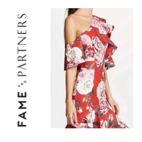Fame and Partners Red Floral Dress - Picture 3 of 11